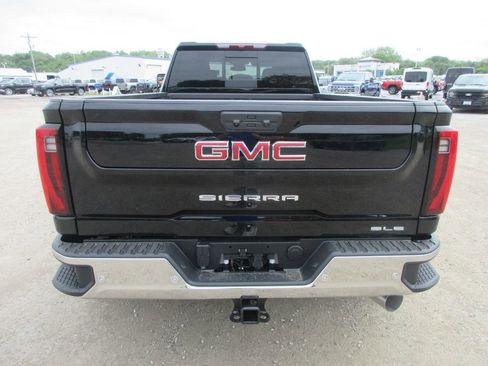 New 2026 GMC Sierra 3500 SLE w/ SLE Value Package AWD/4WD image 6