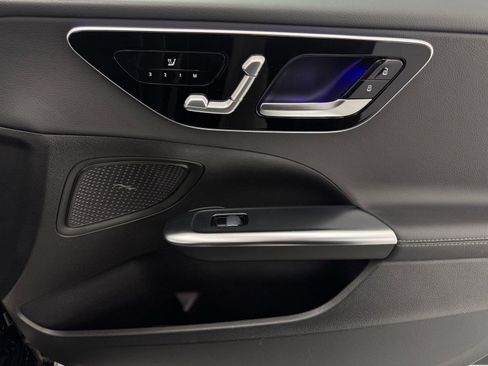 Used 2023 Mercedes-Benz C 300 C 300 image 23