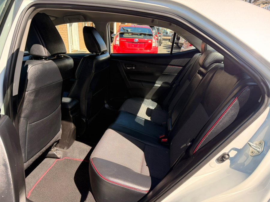 Used 2017 Toyota Corolla SE 50th Anniversary FWD image 9