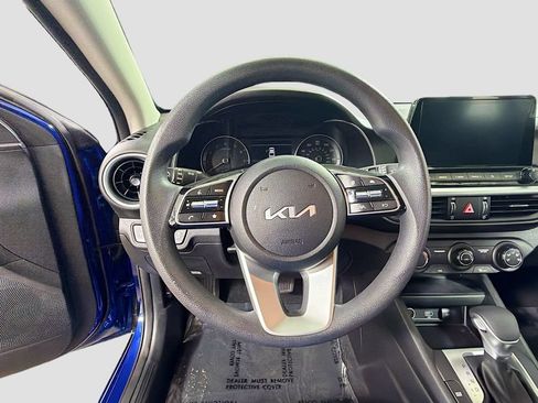 Used 2024 Kia Forte LXS w/ LXS Technology Package FWD image 13