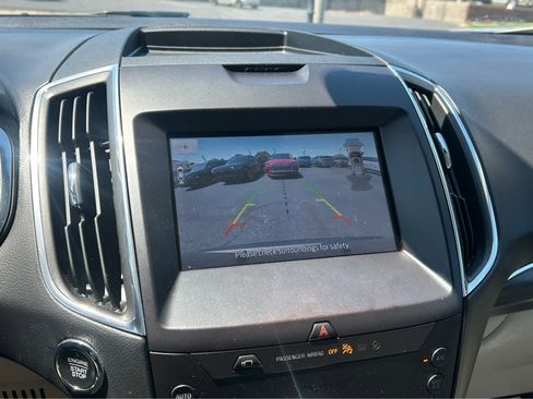 Used 2020 Ford Edge Titanium w/ Equipment Group 301A FWD image 30