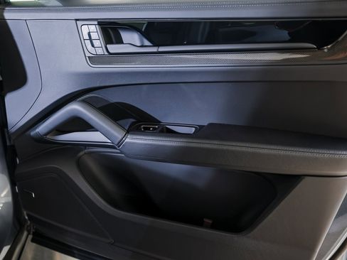 New 2026 Porsche Cayenne Turbo GT image 26