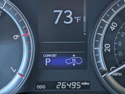 Used 2021 Lexus LX 570 4WD w/ Luxury Package image 9
