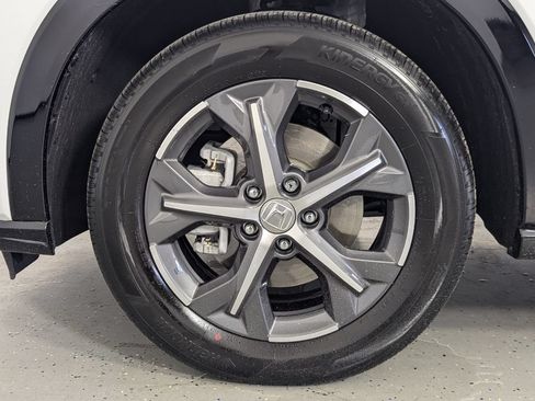 Used 2024 Honda HR-V EX-L image 9