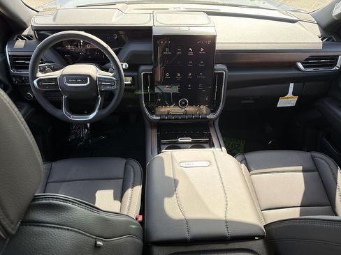 New 2026 GMC Yukon XL Denali RWD image 7
