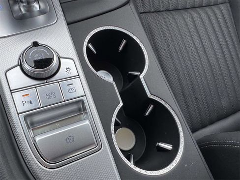 Certified 2026 Genesis G70 2.5T Prestige image 27