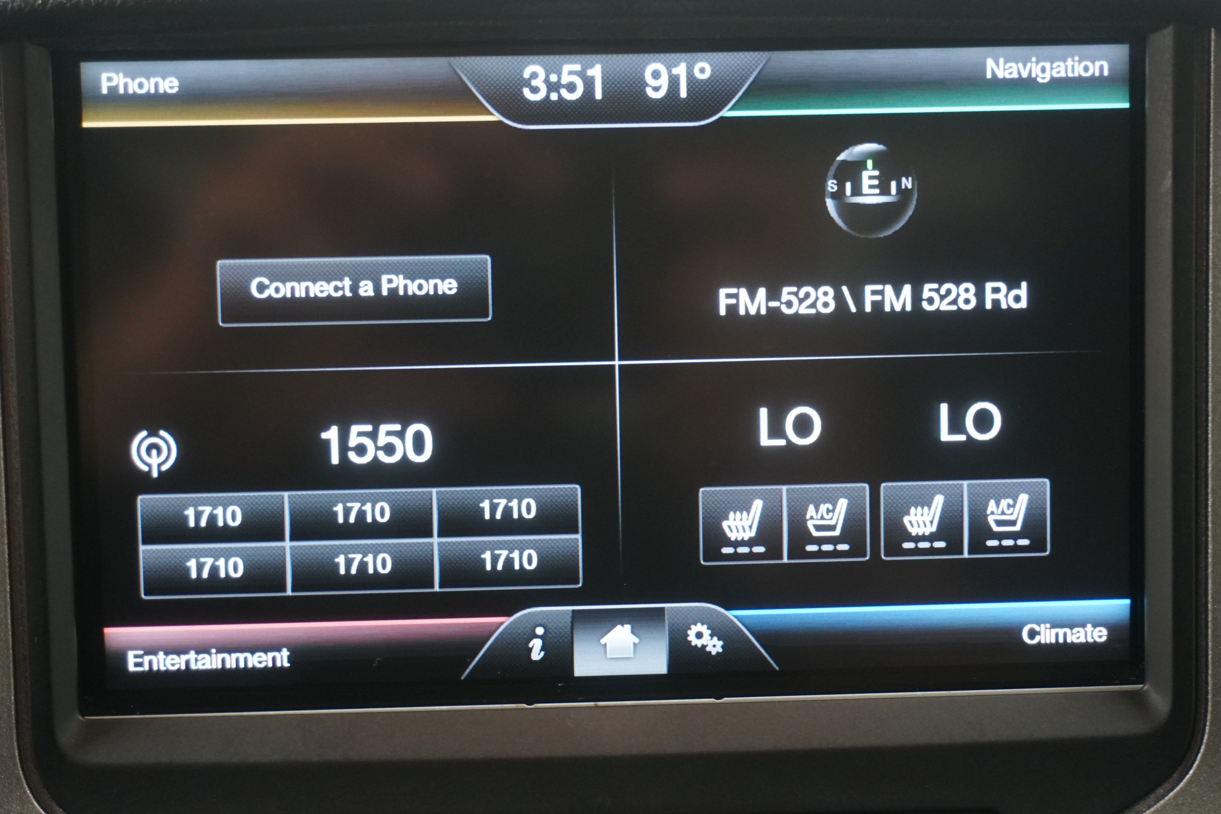 Used 2015 Ford F350 Lariat w/ Lariat Ultimate Package AWD/4WD image 23
