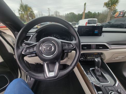 Used 2021 MAZDA CX-9 Signature image 24