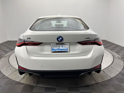 Used 2025 BMW i4 xDrive40i w/ Premium Package AWD/4WD image 15