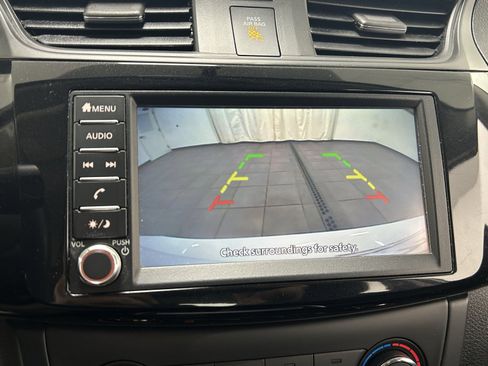 Used 2019 Nissan Sentra S image 18