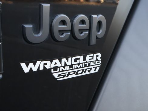 Used 2021 Jeep Wrangler Unlimited Sport S image 21