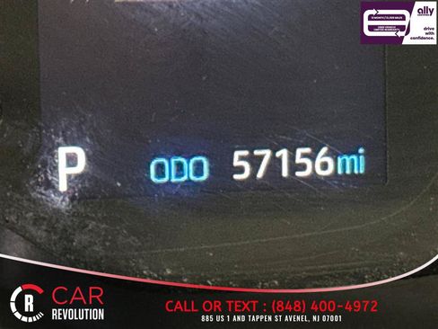 Used 2021 Toyota Corolla LE FWD image 29