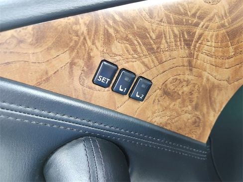 Used 2024 Nissan Armada SL image 21