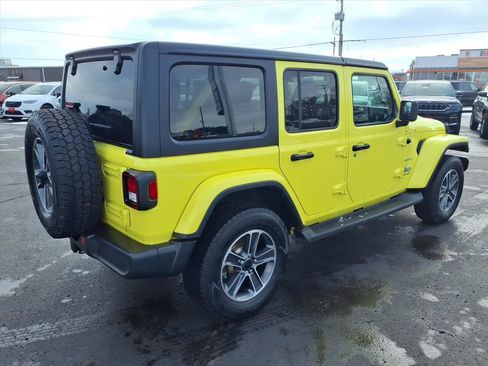 Used 2023 Jeep Wrangler Sahara w/ Cold Weather Group image 4