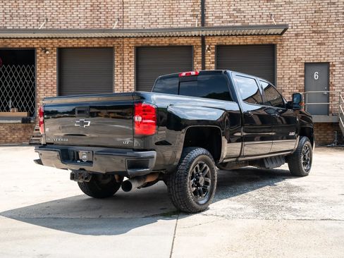 Used 2017 Chevrolet Silverado 2500 LTZ w/ Duramax Plus Package AWD/4WD image 9