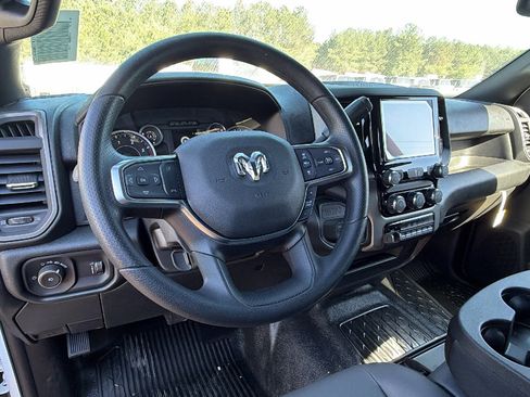 New 2026 RAM 5500 Tradesman w/ Chrome Appearance Group AWD/4WD image 23