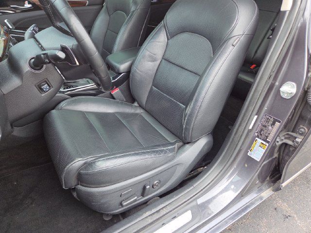 Used 2018 Kia Cadenza Technology FWD image 25