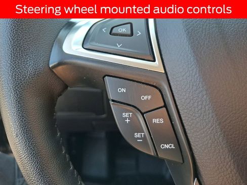 Used 2024 Ford Edge SEL AWD/4WD image 19