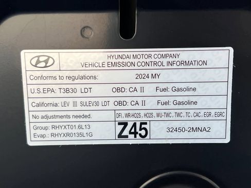 Used 2024 Hyundai Tucson Blue AWD/4WD image 30