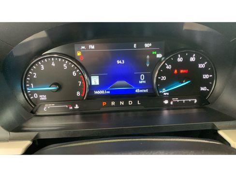 Used 2023 Ford Explorer XLT w/ Equipment Group 202A AWD/4WD image 19