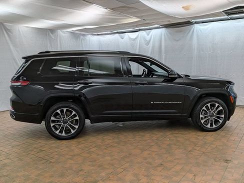 Used 2021 Jeep Grand Cherokee L Overland w/ Luxury Tech Group IV AWD/4WD image 8