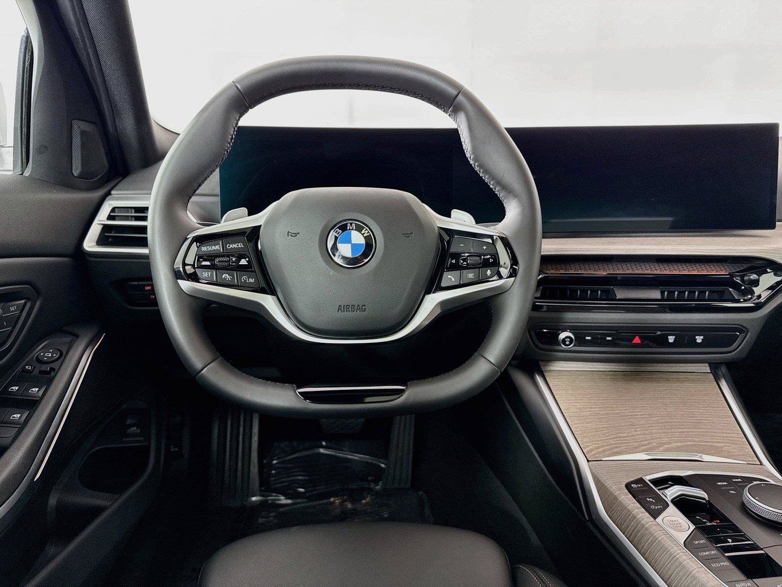 Used 2026 BMW 330i Sedan RWD image 32