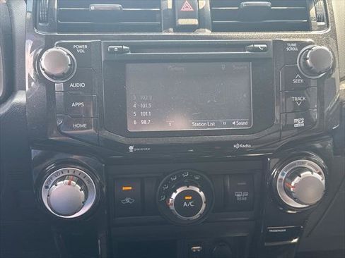 Used 2015 Toyota 4Runner Trail AWD/4WD image 18