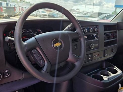 New 2025 Chevrolet Express 3500 w/ Power Convenience Package image 12