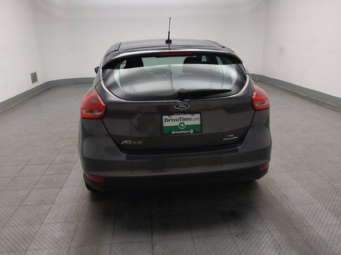 Used 2015 Ford Focus SE image 6