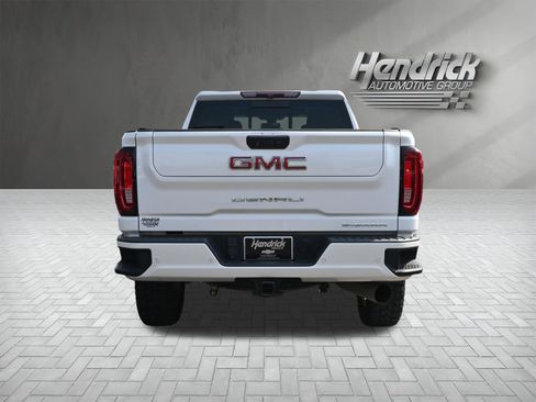 Used 2022 GMC Sierra 2500 Denali AWD/4WD image 9