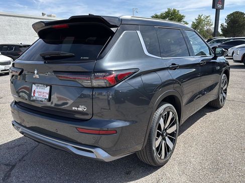 New 2026 Mitsubishi Outlander SEL AWD/4WD image 7