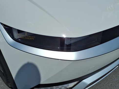 Used 2024 Hyundai Tucson Limited AWD/4WD image 12