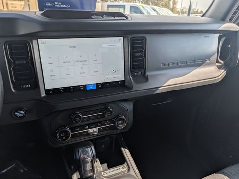 Certified 2025 Ford Bronco Big Bend image 27