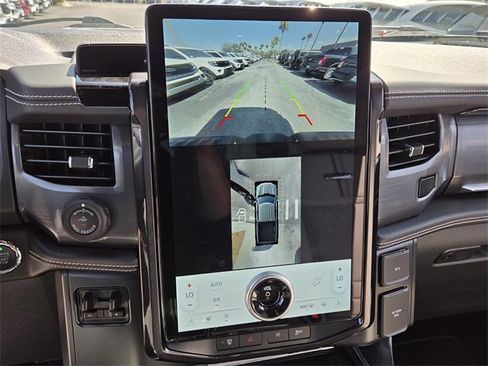 Used 2024 Ford F150 Lightning Platinum image 28