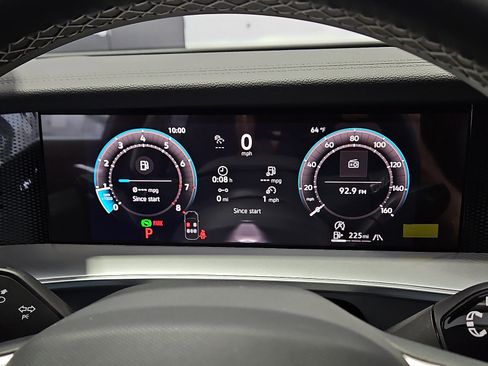 New 2026 Volkswagen Tiguan SE image 21