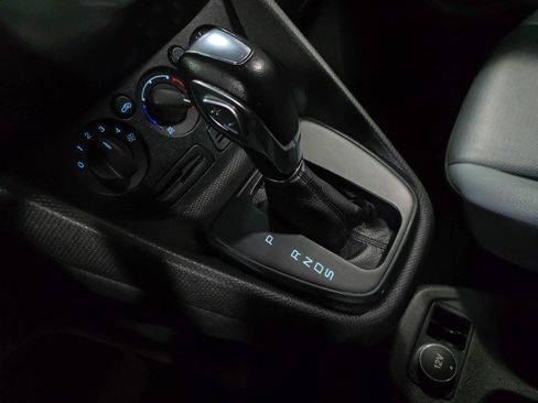 Used 2018 Ford Transit Connect XL image 24