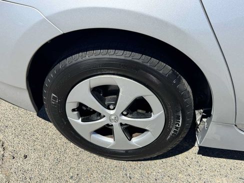 Used 2013 Toyota Prius Two FWD image 35