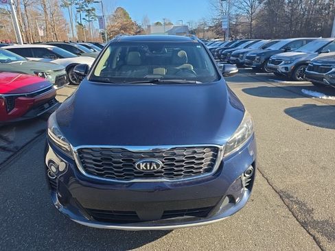 Used 2019 Kia Sorento EX w/ EX Touring Package image 10