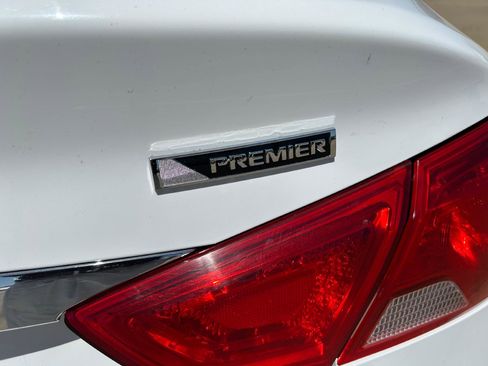 Used 2019 Chevrolet Impala LT image 23