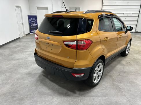 Used 2021 Ford EcoSport SE w/ SE Convenience Package image 5