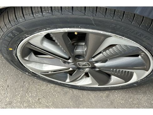 Used 2020 Honda Clarity Touring image 4