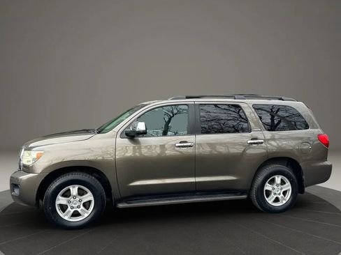 Used 2008 Toyota Sequoia Limited image 8