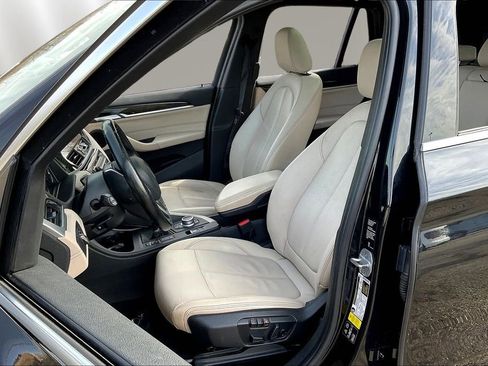 Used 2021 BMW X1 xDrive28i w/ Premium Package image 20