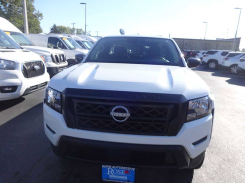 Used 2024 Nissan Frontier S w/ S Utility Package image 2