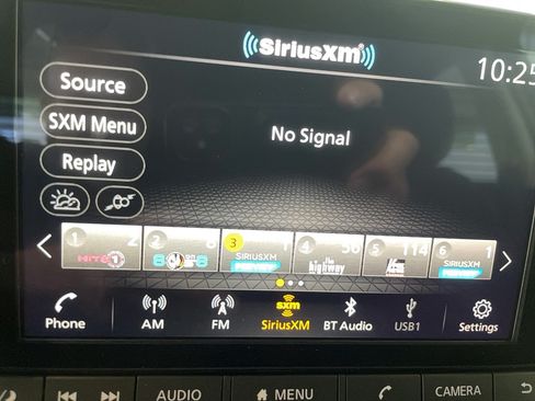 Used 2026 Nissan Rogue S AWD/4WD image 9