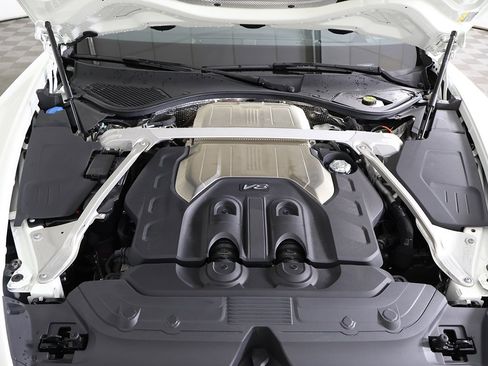 Used 2023 Bentley Continental GT Azure image 30