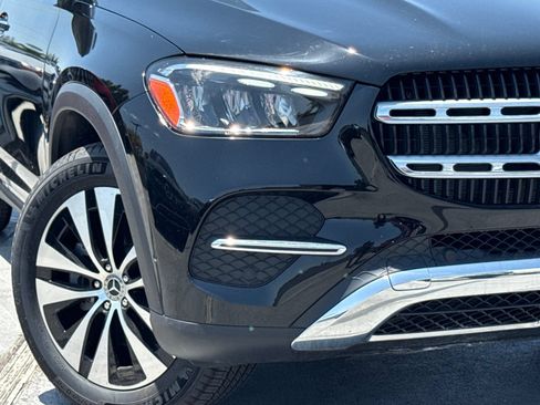 Used 2025 Mercedes-Benz GLE 350 4MATIC image 3