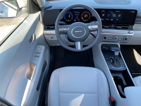 New 2026 Hyundai Kona SE image 28