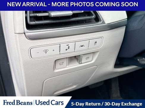 Used 2020 Hyundai Palisade SEL w/ Premium Package AWD/4WD image 3
