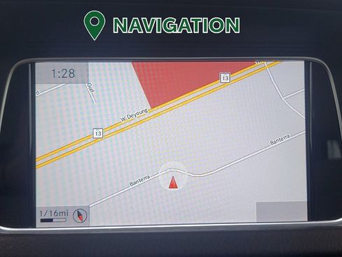 Used 2014 Mercedes-Benz E 350 Sedan image 24